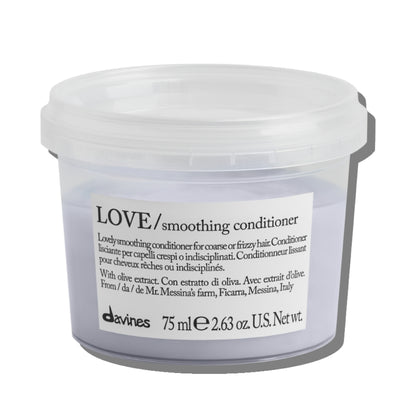 Acondicionador Essential Love Smoothing Davines